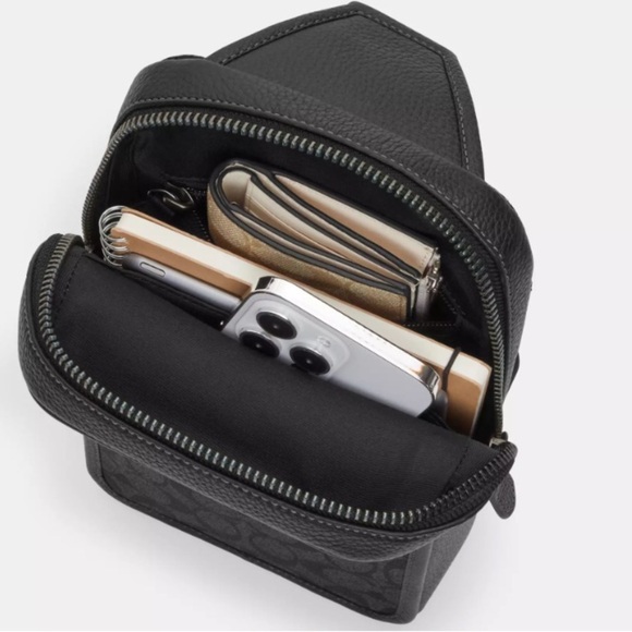 COACH SULLIVAN SHOULDER PACK  Dark Goth Signature Coated Canvas Leather … - Picture 7 of 16